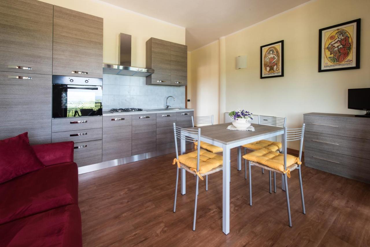 Residenze Pianetti Apartment มันชาโน ภายนอก รูปภาพ