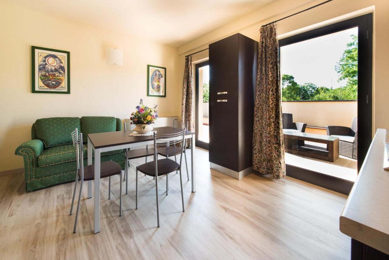 Residenze Pianetti Apartment มันชาโน ภายนอก รูปภาพ