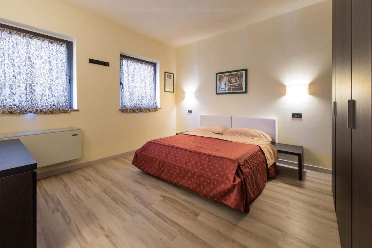 Residenze Pianetti Apartment มันชาโน ภายนอก รูปภาพ
